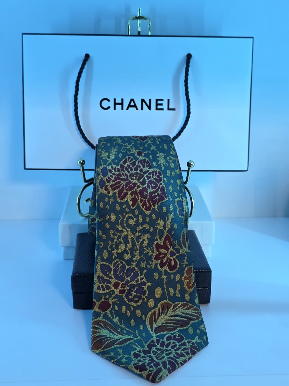 Authentic Rare Chanel Green Floral Silk Tie With Box And Gift Bag- Unisex